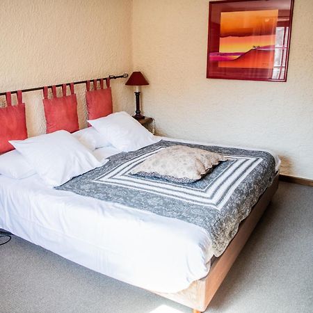 Hôtel Les Ardillières du Pont d'Oye Habay-la-Neuve Quarto foto