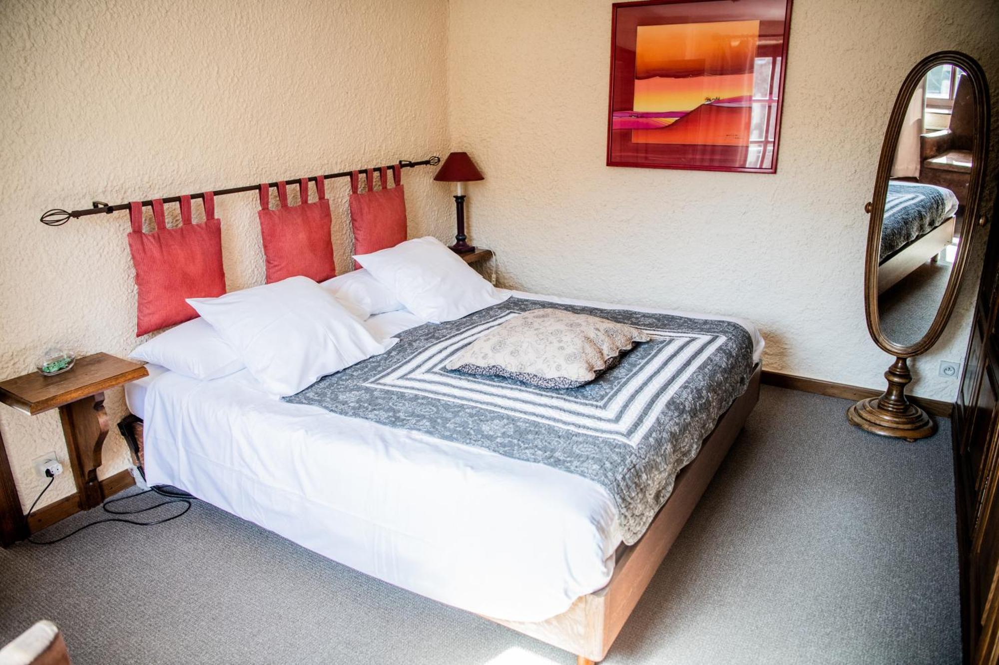 Hôtel Les Ardillières du Pont d'Oye Habay-la-Neuve Quarto foto